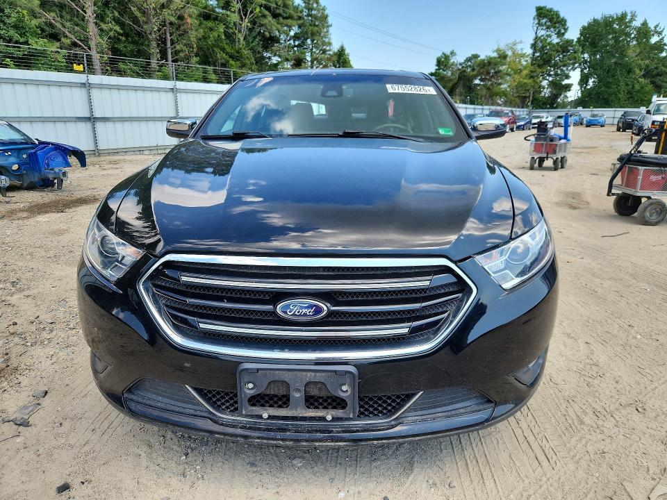 Photo 5 from auction – 2017 FORD TAURUS with VIN 1FAHP2J89HG127482