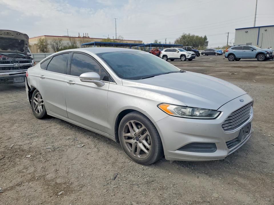 Photo 4 from auction – 2016 FORD FUSION with VIN 3FA6P0H70GR247283