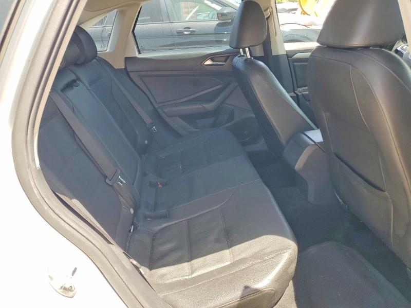 Photo 10 from auction – 2019 VOLKSWAGEN JETTA with VIN 3VWC57BU2KM074220