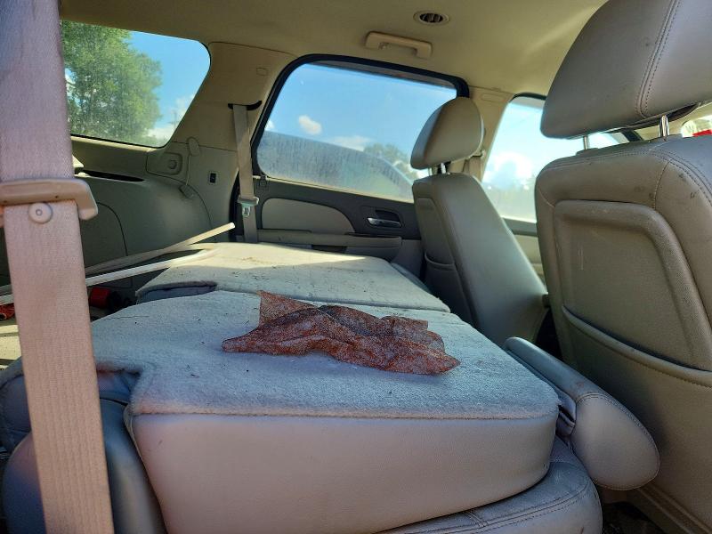 Photo 11 from auction – 2010 CHEVROLET TAHOE with VIN 1GNUKCE02AR140769