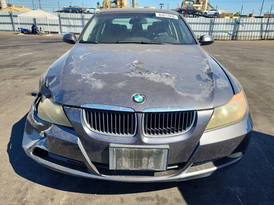 Photo 5 from auction – 2006 BMW 325 with VIN WBAVB13586KX40631
