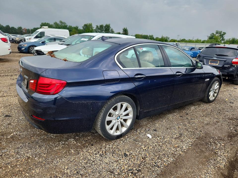 Photo 3 from auction – 2013 BMW 528 with VIN WBAXH5C55DD107911