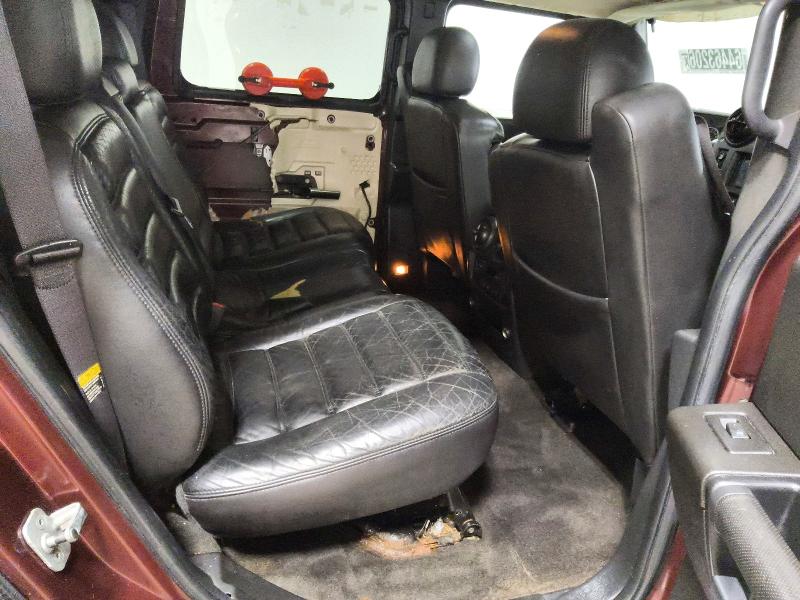 Photo 11 from auction – 2006 HUMMER H2 with VIN 5GRGN23U16H102006