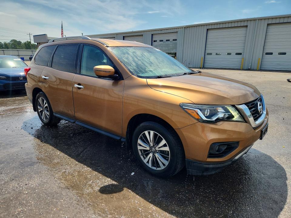 Photo 4 from auction – 2017 NISSAN PATHFINDER with VIN 5N1DR2MM2HC608687