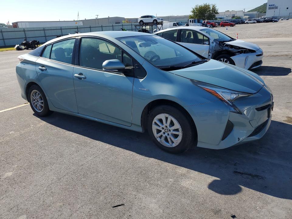 Photo 4 from auction – 2017 TOYOTA PRIUS with VIN JTDKBRFU2H3033285