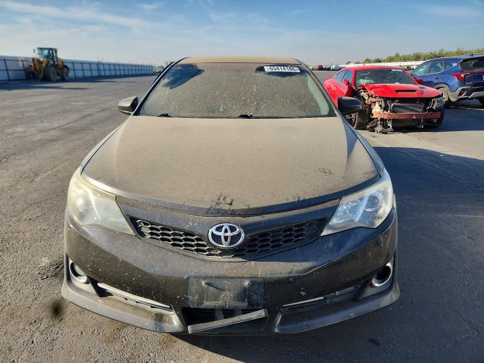 Photo 5 from auction – 2014 TOYOTA CAMRY with VIN 4T1BF1FK0EU411934