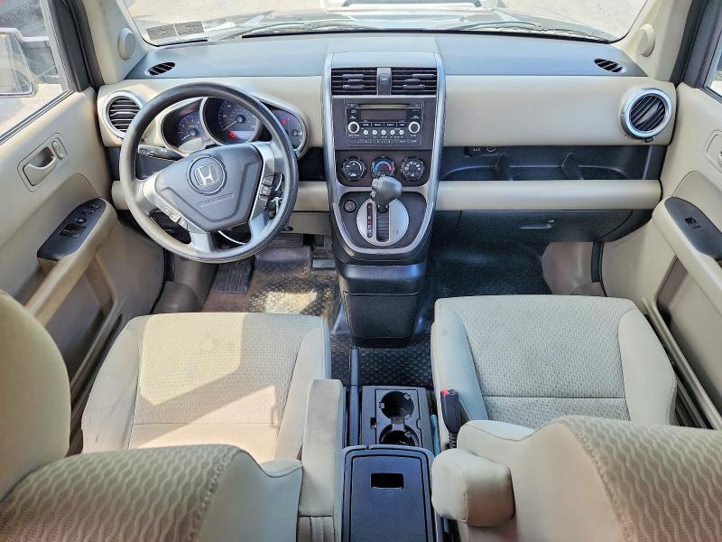 Photo 8 from auction – 2011 HONDA ELEMENT with VIN 5J6YH2H7XBL000317