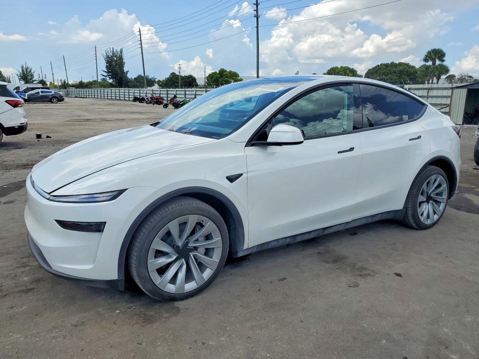 TESLA MODEL Y 2026 with VIN 7SAYGDED9TA500973 - Photo from auction