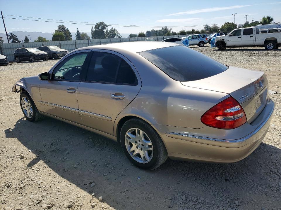 Photo 2 from auction – 2003 MERCEDES-BENZ E with VIN WDBUF65J63A234046