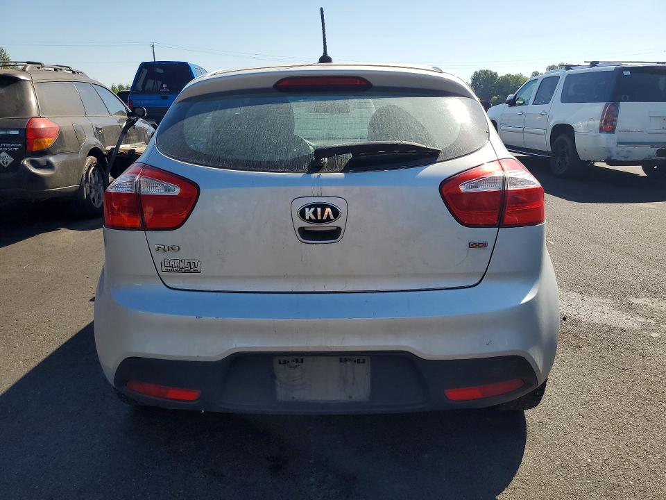 Photo 6 from auction – 2015 KIA RIO with VIN KNADM5A30F6459110