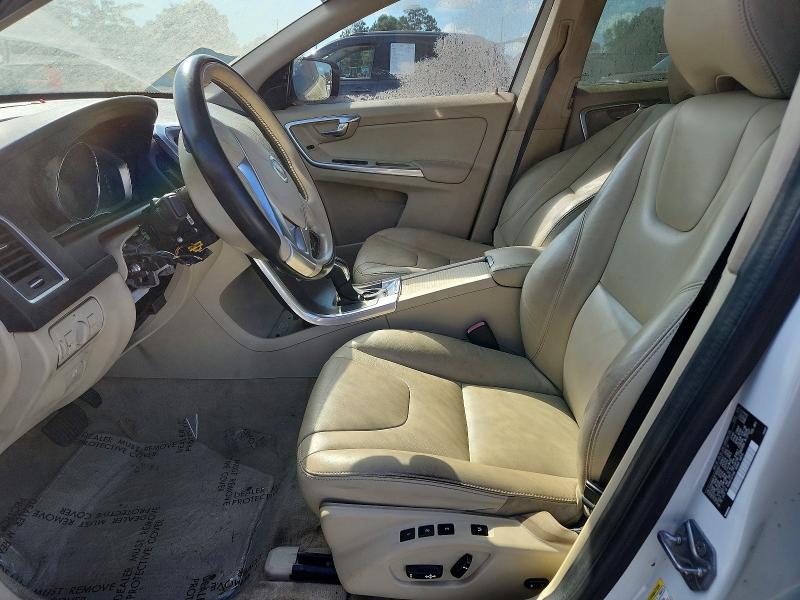 Zdjęcie 7 z aukcji – 2015 VOLVO XC60 z VIN YV440MDK3F2693502