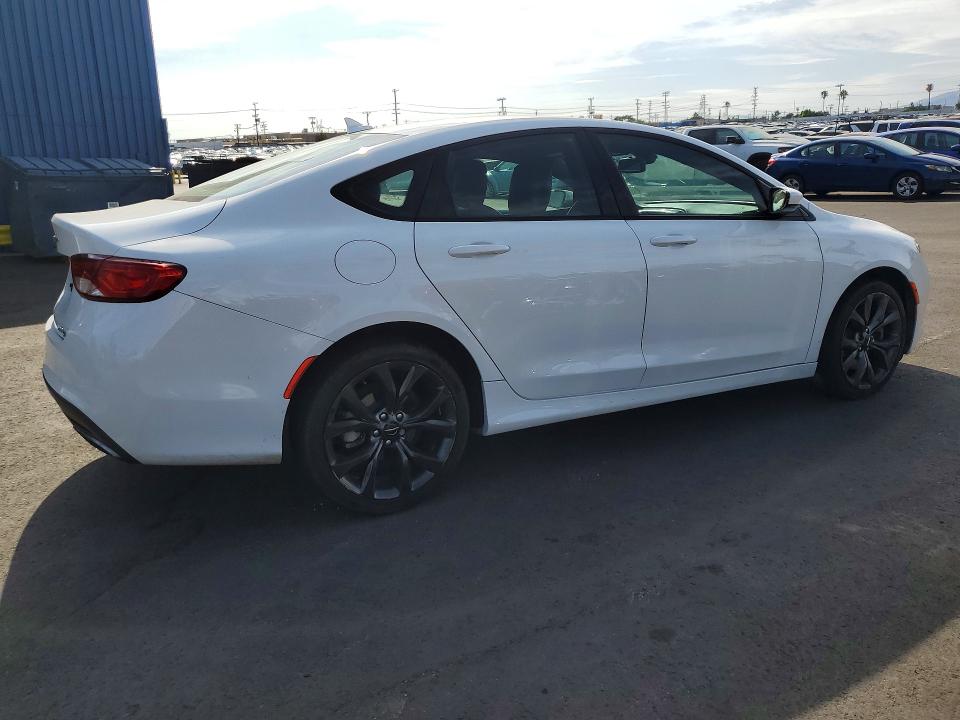 Zdjęcie 3 z aukcji – 2016 CHRYSLER 200 z VIN 1C3CCCBB5GN117403