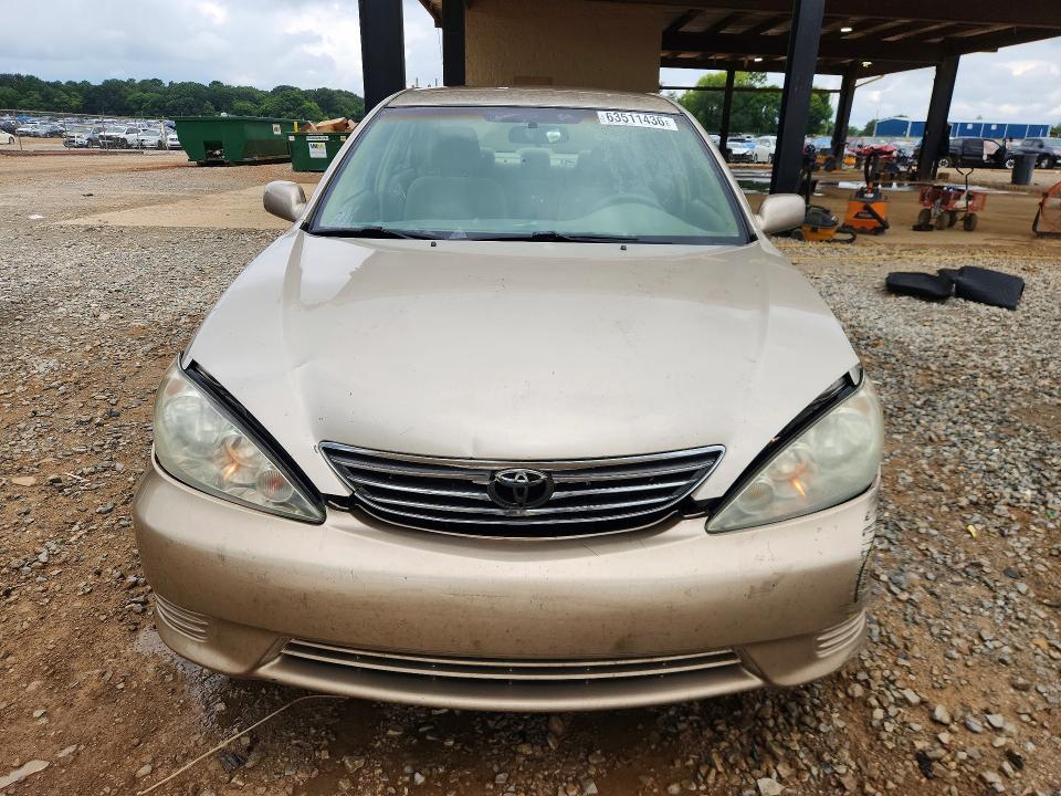 Photo 5 from auction – 2005 TOYOTA CAMRY with VIN 4T1BE32K25U965688