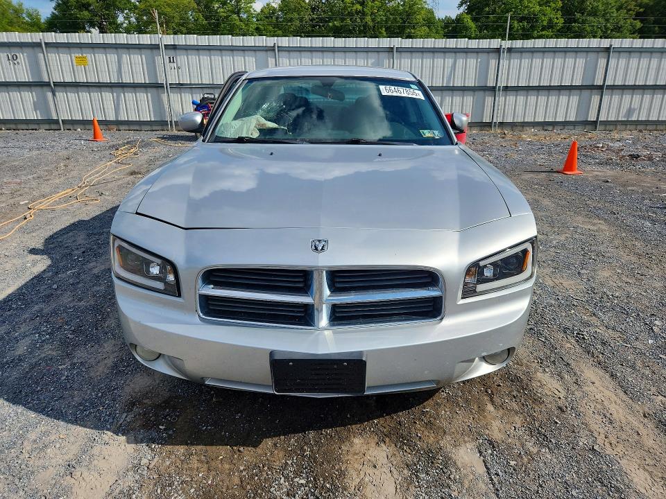 Photo 5 from auction – 2010 DODGE CHARGER with VIN 2B3CA3CV0AH156105