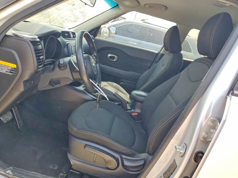 Photo 7 from auction – 2015 KIA SOUL with VIN KNDJP3A55F7770223