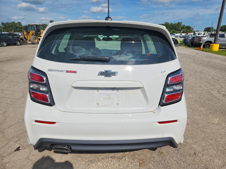 Photo 6 from auction – 2018 CHEVROLET SONIC with VIN 1G1JD6SB3J4111879