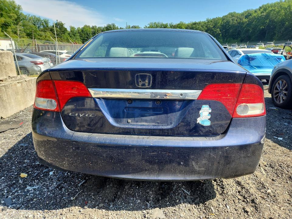 Фото 6 с аукциона – 2010 HONDA CIVIC с VIN 19XFA1F58AE010915