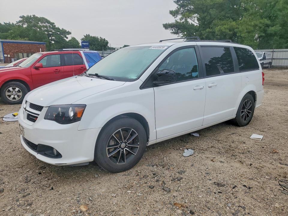 DODGE GRAND CARAVAN 2018 with VIN 2C4RDGEG4JR147553 - Photo from auction