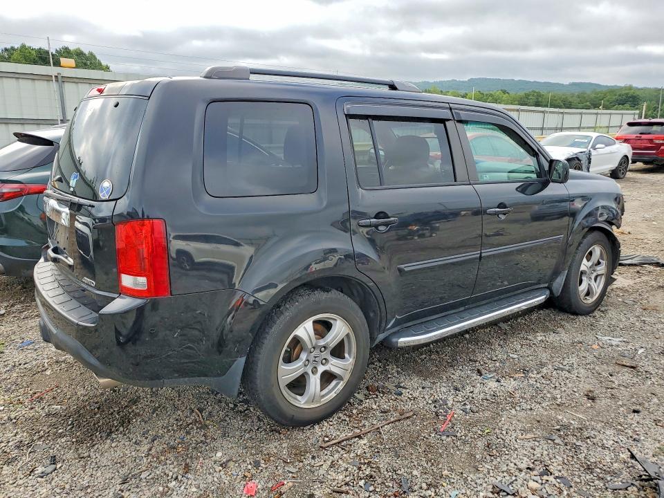 Photo 3 from auction – 2014 HONDA PILOT with VIN 5FNYF4H4XEB011841