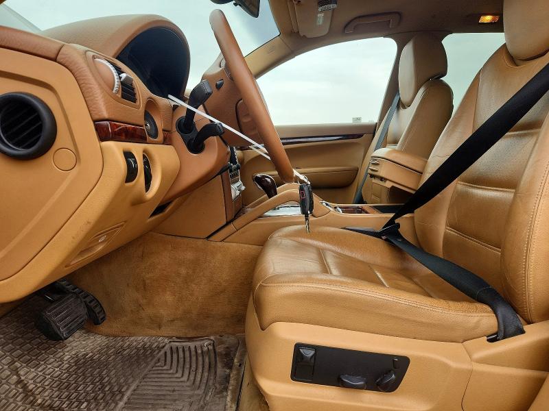 Photo 7 from auction – 2006 PORSCHE CAYENNE with VIN WP1AA29P86LA26316