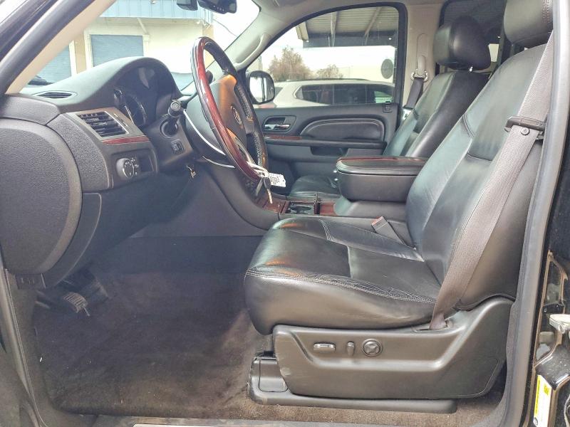 Photo 7 from auction – 2010 CADILLAC ESCALADE with VIN 1GYUCCEF9AR163454