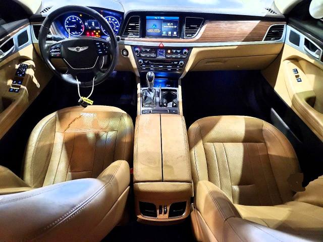 Photo 8 from auction – 2015 HYUNDAI GENESIS with VIN KMHGN4JEXFU014633