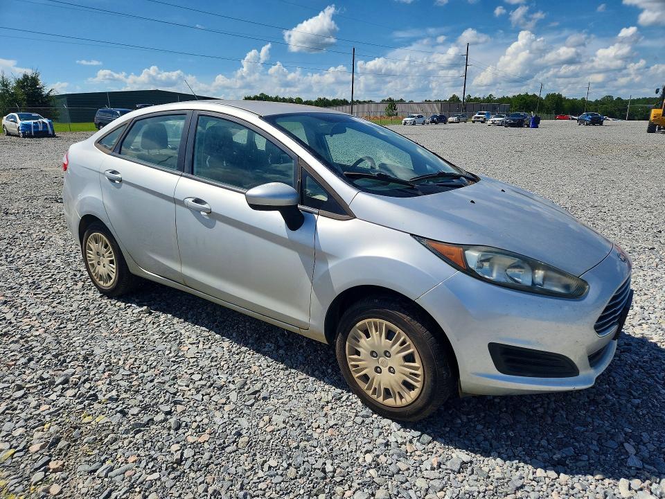 Photo 4 from auction – 2017 FORD FIESTA with VIN 3FADP4AJ1HM109402