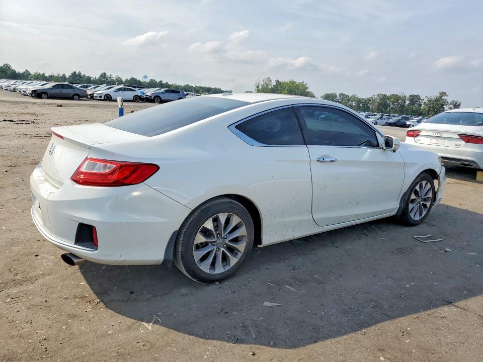 Photo 3 from auction – 2013 HONDA ACCORD with VIN 1HGCT1B86DA001314