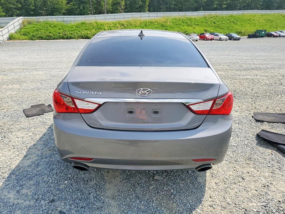 Photo 6 from auction – 2013 HYUNDAI SONATA with VIN 5NPEC4AC3DH550332