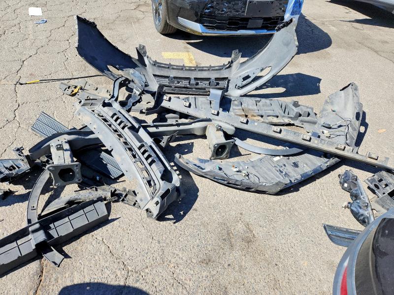 Photo 12 from auction – 2023 FORD ESCAPE with VIN 1FMCU9NZXPUA40565