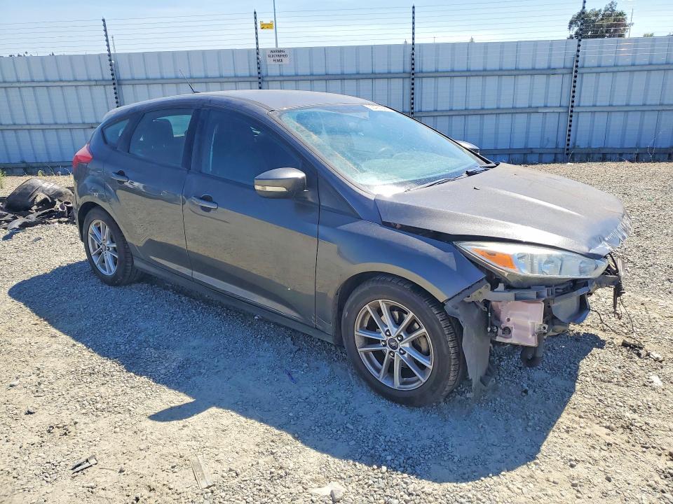 Photo 4 from auction – 2016 FORD FOCUS with VIN 1FADP3K20GL276156