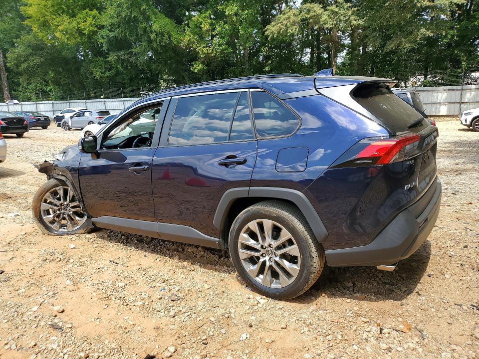 Photo 2 from auction – 2022 TOYOTA RAV4 with VIN 2T3C1RFVXNW219309