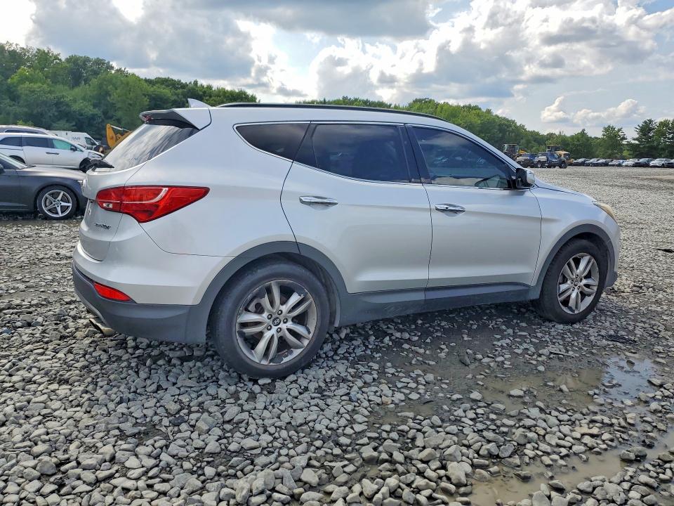 Photo 3 from auction – 2013 HYUNDAI SANTA FE SPORT with VIN 5XYZU3LA5DG010041