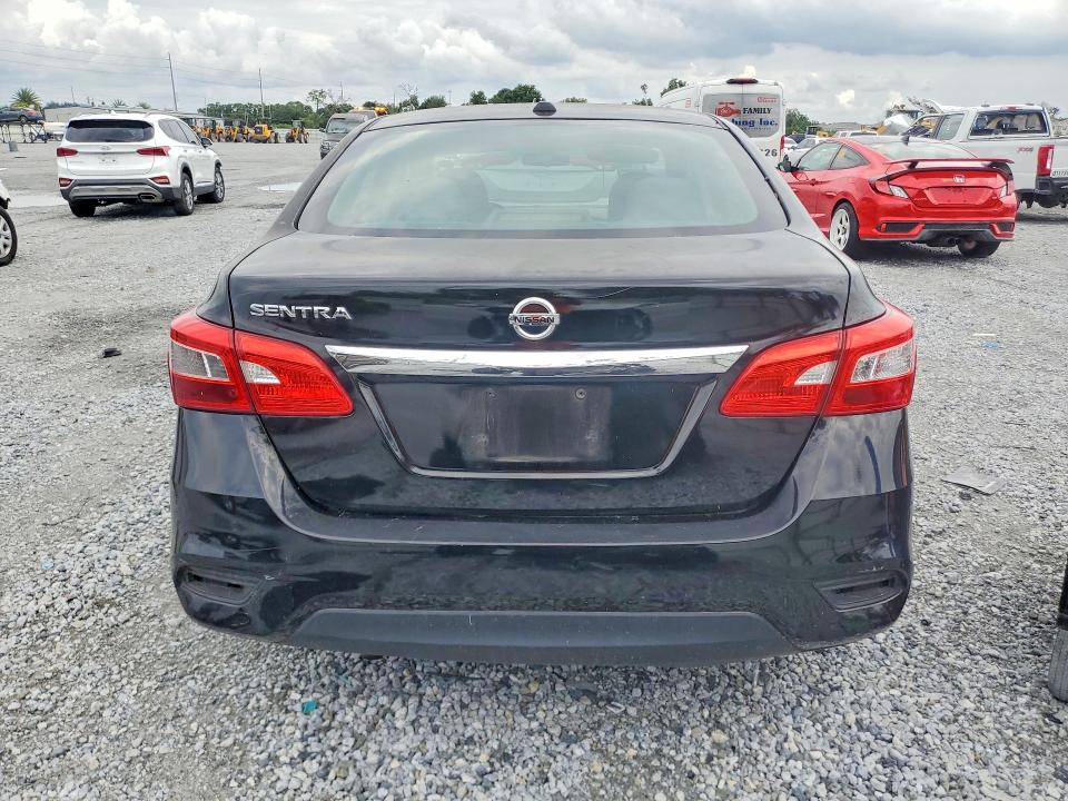 Photo 6 from auction – 2017 NISSAN SENTRA with VIN 3N1AB7AP1HL685629