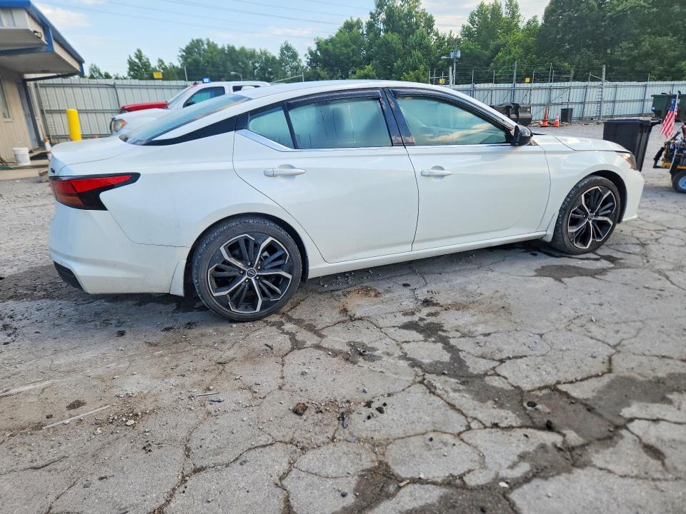 Photo 3 from auction – 2024 NISSAN ALTIMA with VIN 1N4BL4CV7RN407284