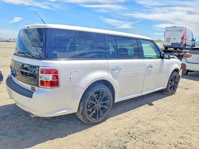 Photo 3 from auction – 2016 FORD FLEX with VIN 2FMGK5C87GBA20189
