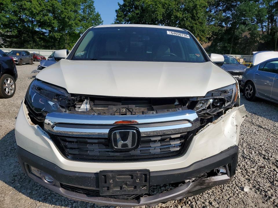 Photo 5 from auction – 2019 HONDA RIDGELINE with VIN 5FPYK3F70KB033241