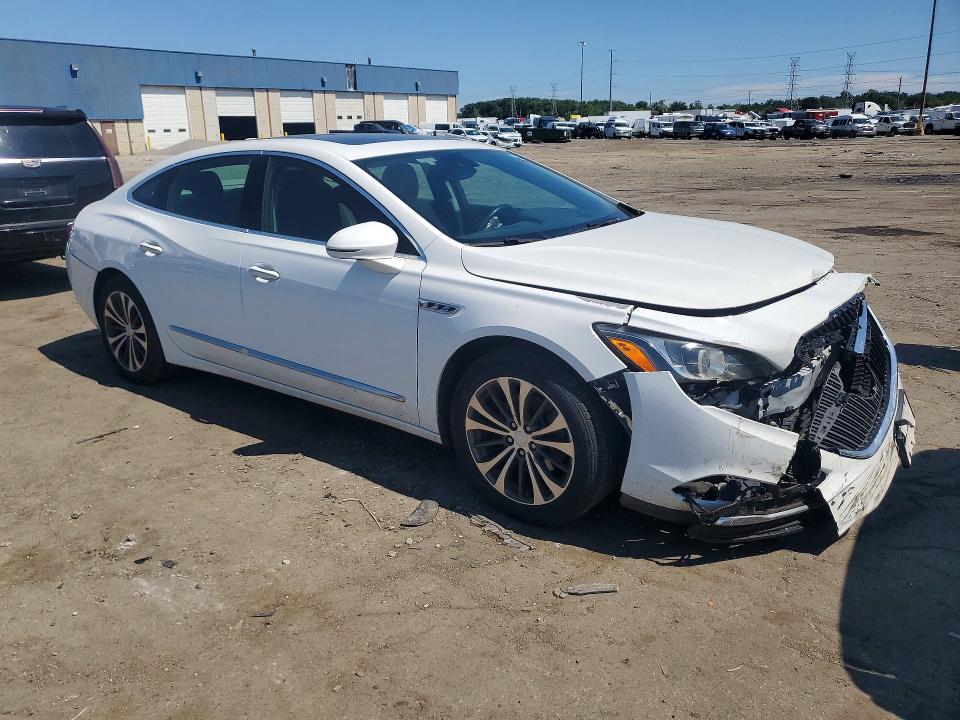 Photo 4 from auction – 2018 BUICK LACROSSE with VIN 1G4ZS5SSXJU106832