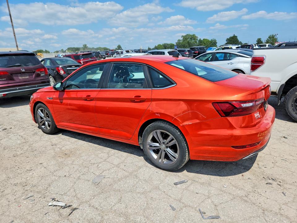 Photo 2 from auction – 2020 VOLKSWAGEN JETTA with VIN 3VWCB7BU4LM040113