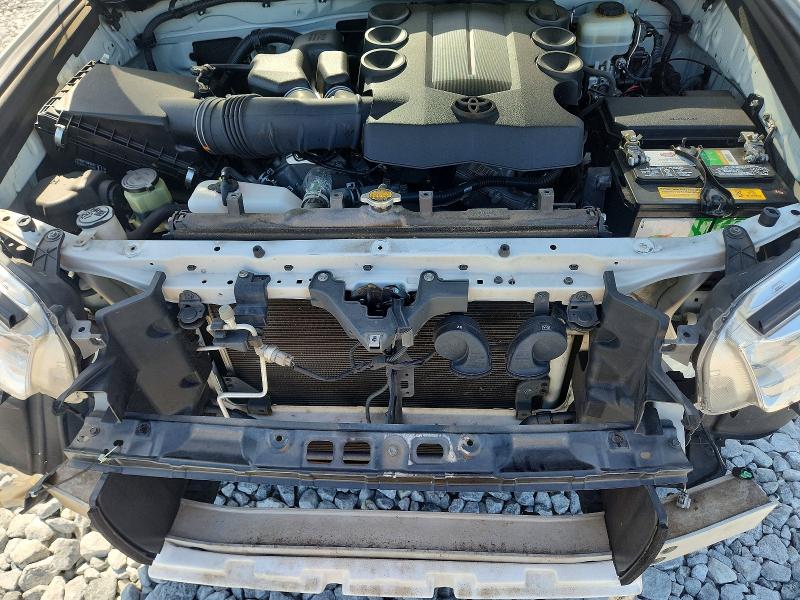 Photo 12 from auction – 2013 TOYOTA 4RUNNER with VIN JTEZU5JR7D5048394