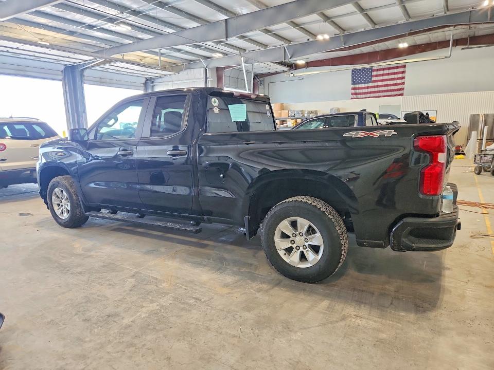 Photo 2 from auction – 2020 CHEVROLET SILVERADO with VIN 1GCRYAEFXLZ247819