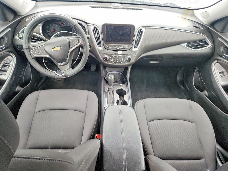 Photo 8 from auction – 2020 CHEVROLET MALIBU with VIN 1G1ZD5ST4LF020309