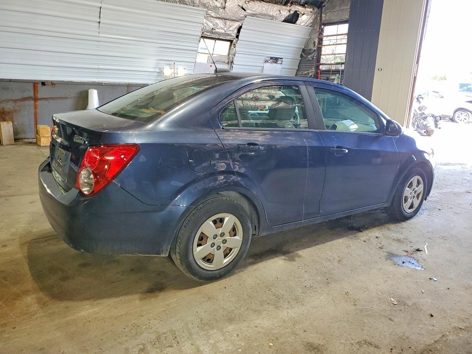 Photo 3 from auction – 2016 CHEVROLET SONIC with VIN 1G1JA5SGXG4159189