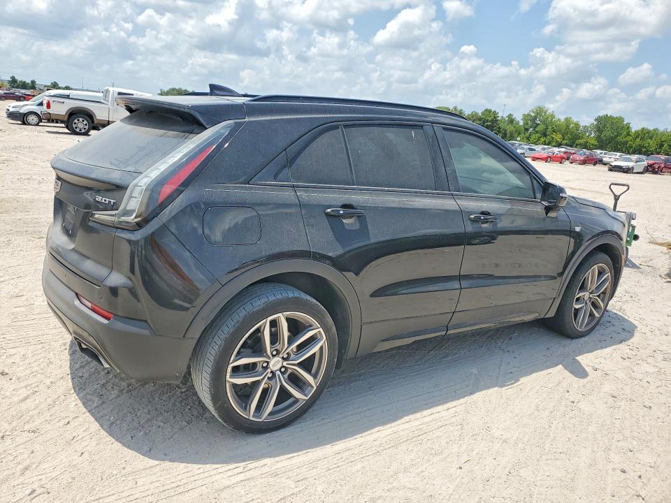 Photo 3 from auction – 2019 CADILLAC XT4 with VIN 1GYFZER47KF171129