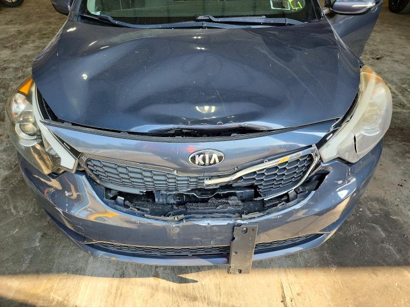 Photo 11 from auction – 2016 KIA FORTE with VIN KNAFX4A64G5532779