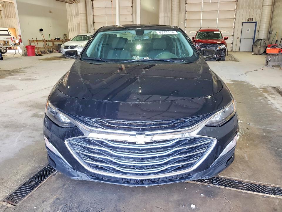 Photo 5 from auction – 2019 CHEVROLET MALIBU with VIN 1G1ZD5ST8KF141407