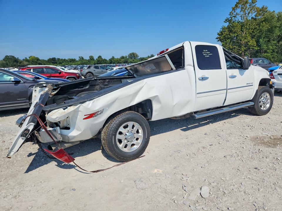 Photo 3 from auction – 2014 CHEVROLET SILVERADO with VIN 1GC4K0C86EF152897