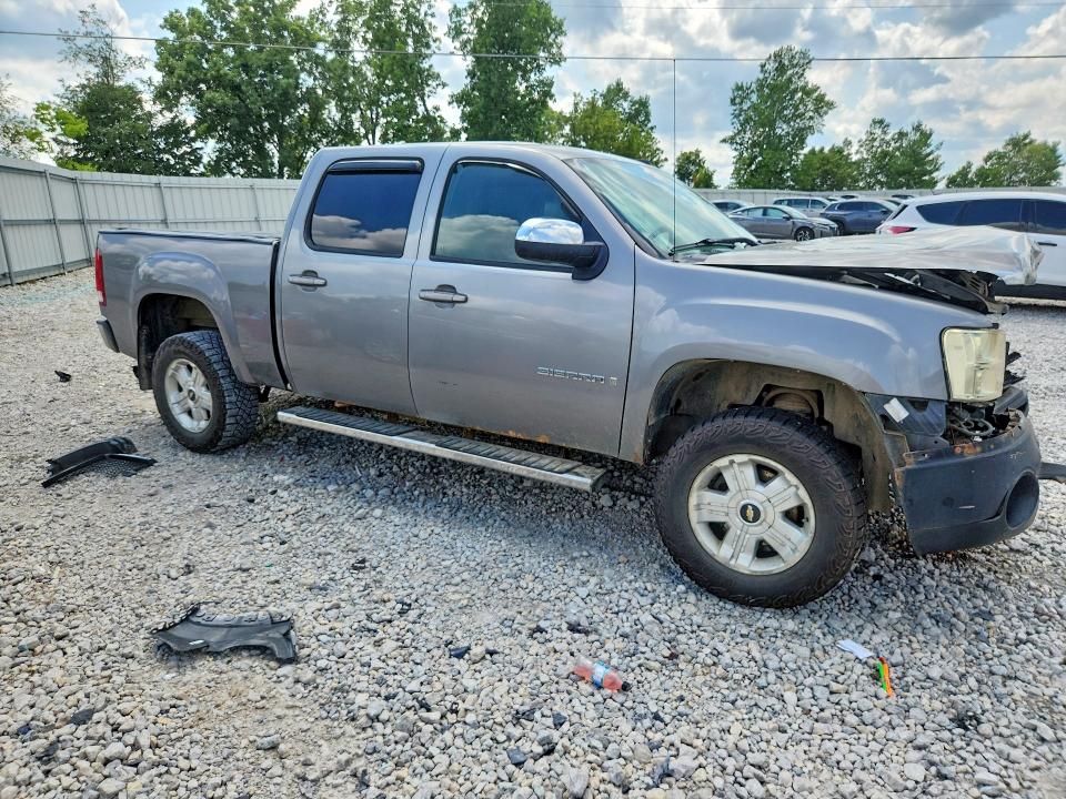 Zdjęcie 4 z aukcji – 2008 GMC SIERRA z VIN 2GTEK133X81291330