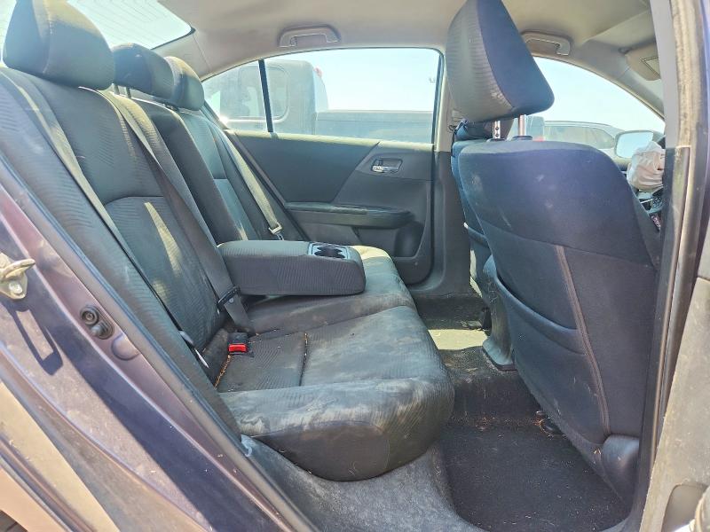 Photo 10 from auction – 2015 HONDA ACCORD with VIN 1HGCR2F37FA109799