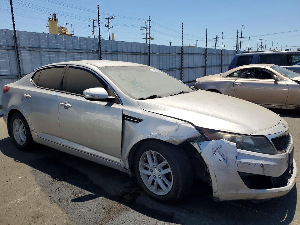Photo 4 from auction – 2013 KIA OPTIMA with VIN KNAGM4A74D5415785
